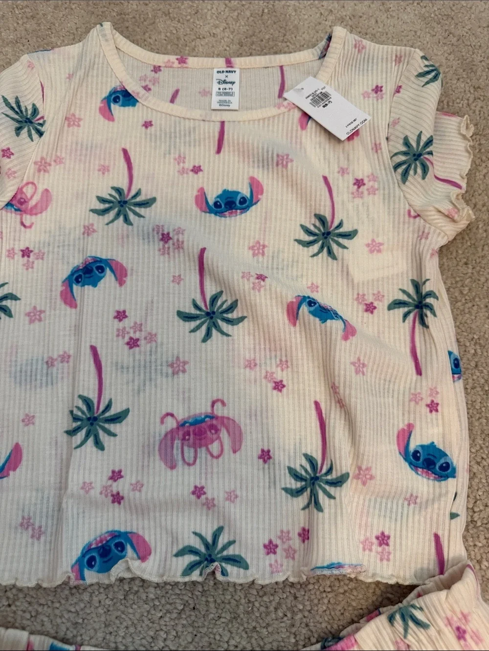 Girls Disney stitch pajamas, size 6-7 NWT Old Navy